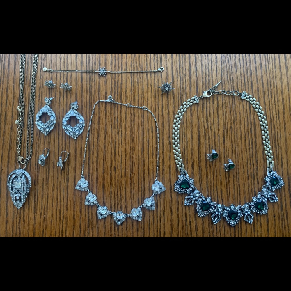 Chloe+Isabel - 9 pieces of jewelry - free shipping